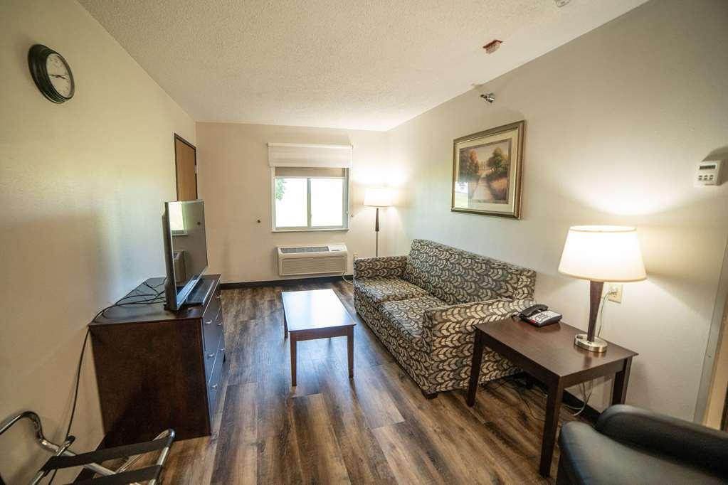 Quality Inn & Suites Watertown Near Prairie Lakes Ice Arena Kamer foto